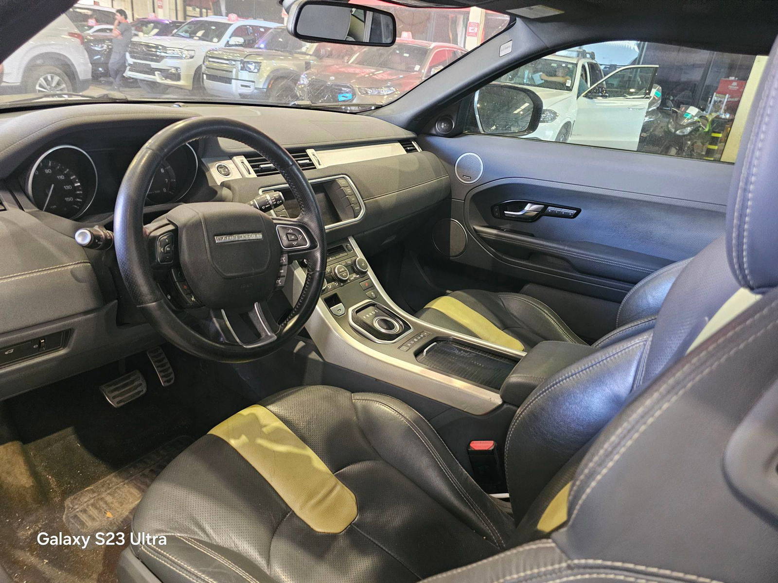 LAND ROVER RANGE ROVER EVOQUE 2012 - Marhaba Auction Used Cars - Image 8