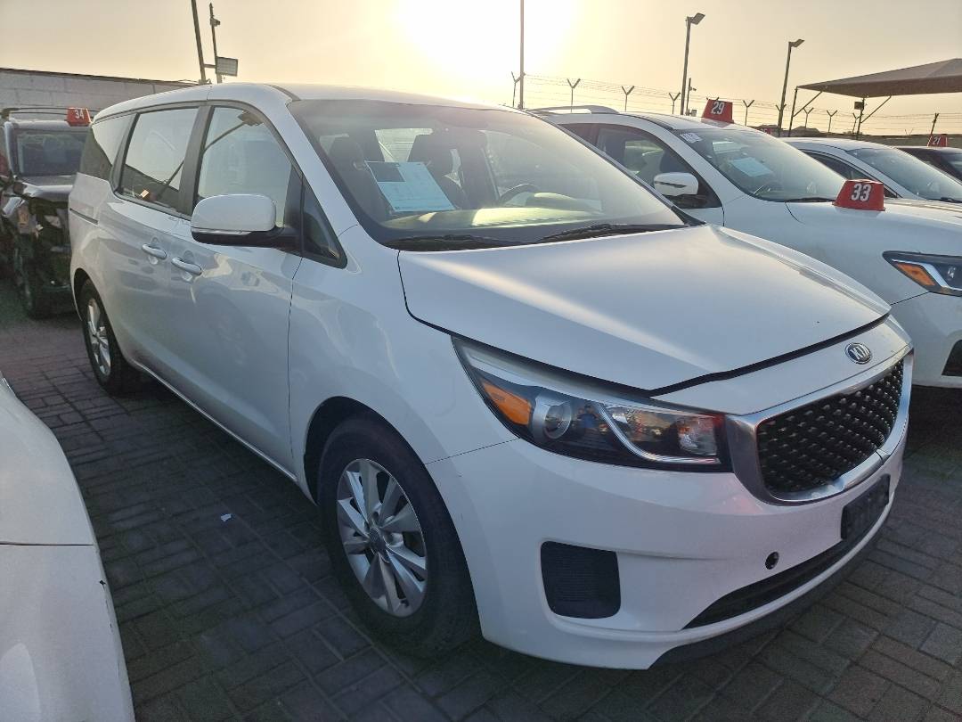 2016 KIA SEDONA — 191882 Miles — Lot 2135487 — Ind. 12 - Marhaba Auctions Used Cars - Image 3