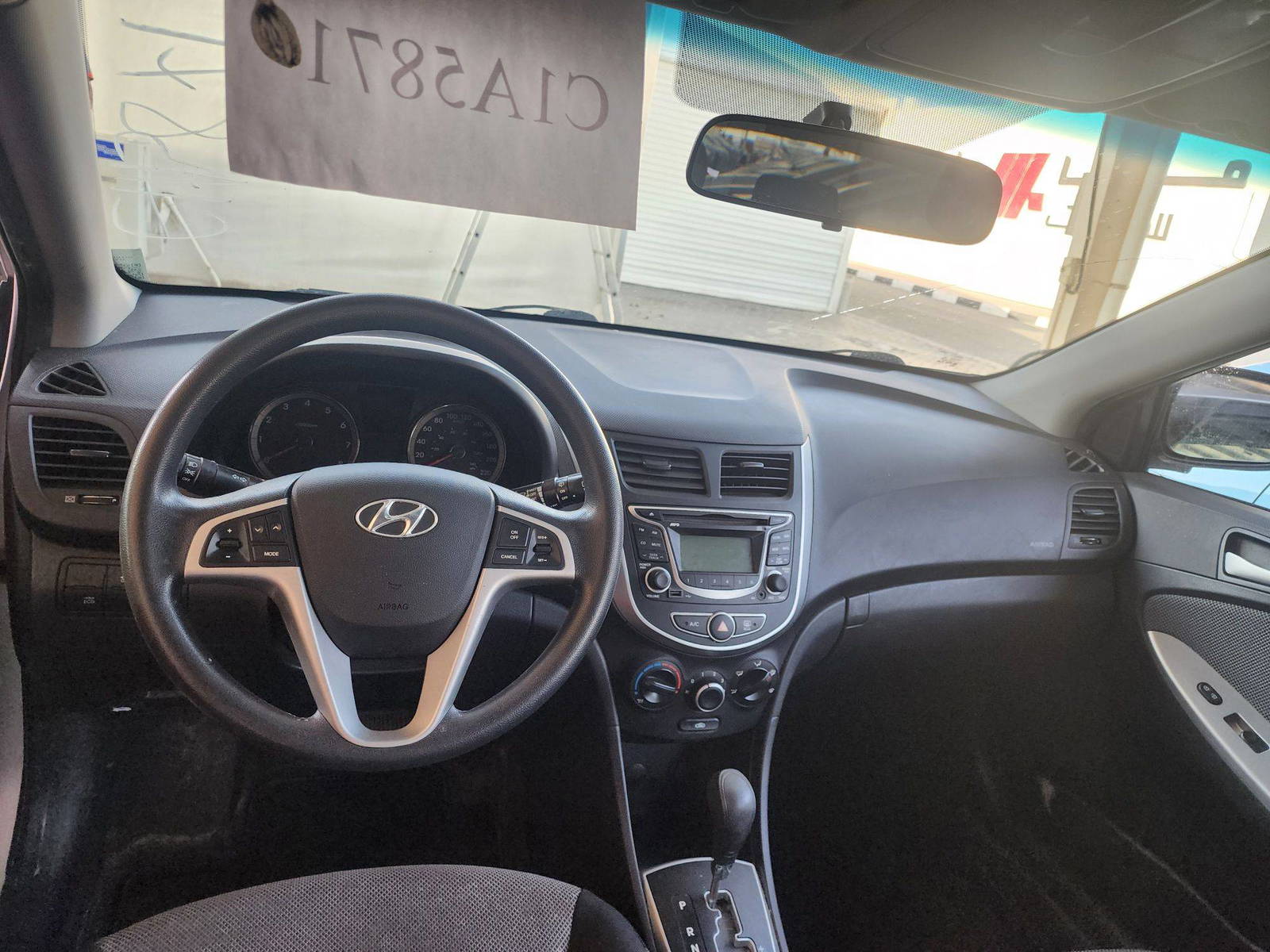 2012 HYUNDAI ACCENT — 187873 KM — Lot 47859 — Souq - Marhaba Auctions Used Cars - Image 8