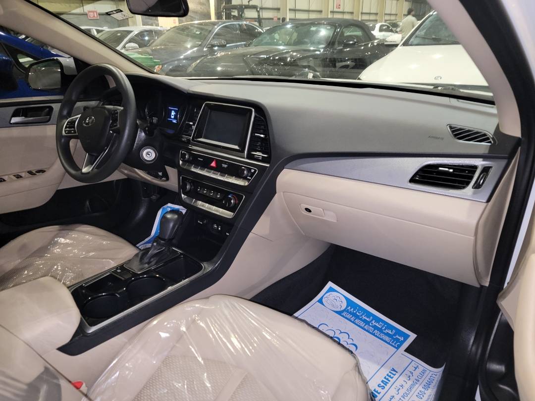2019 HYUNDAI SONATA — 71504 Miles — Lot H776454 - Marhaba Auctions Used Cars - Image 5