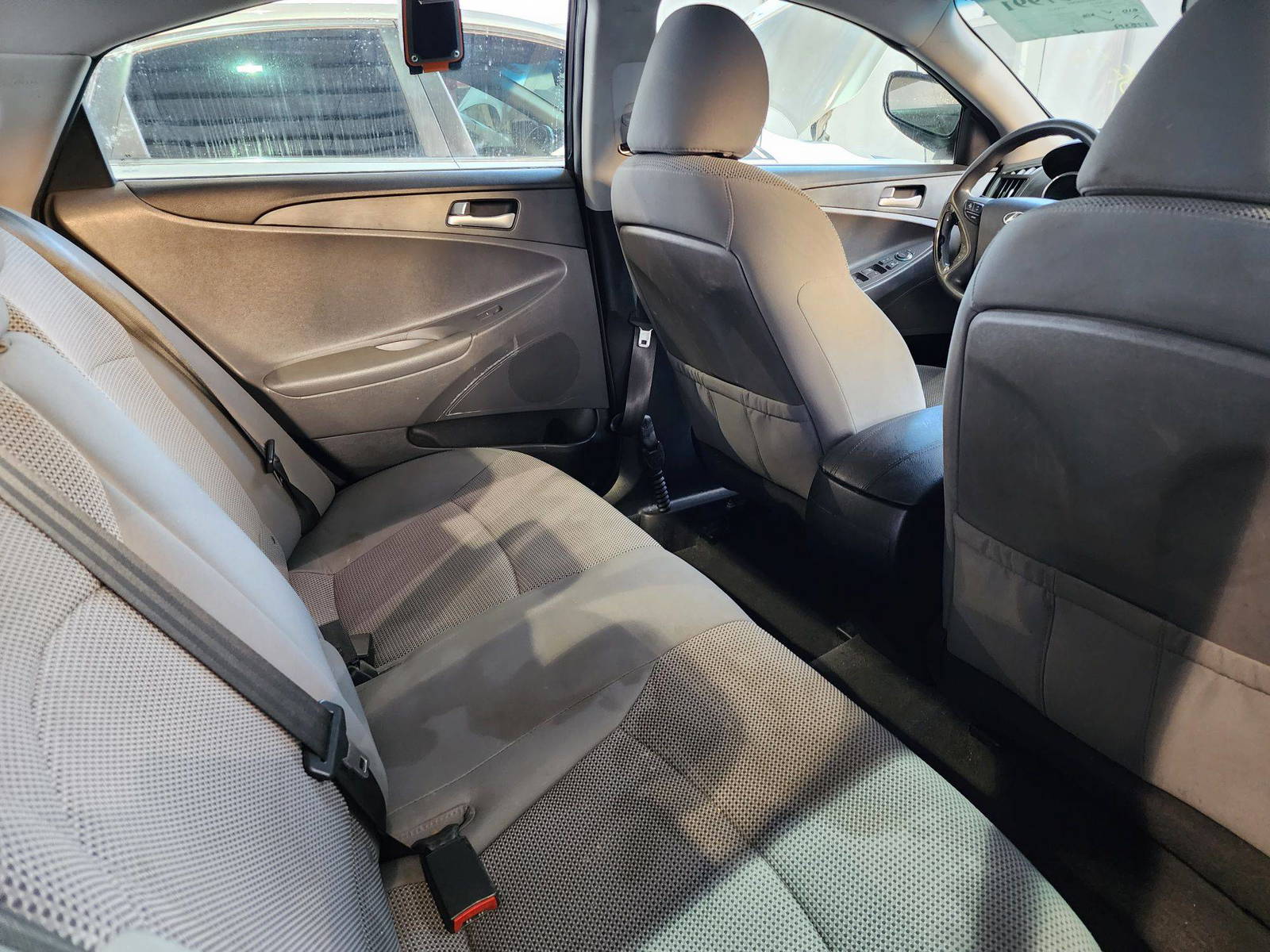 2013 HYUNDAI SONATA — 178319 Miles — Lot 38137991 - Marhaba Auctions Used Cars - Image 8