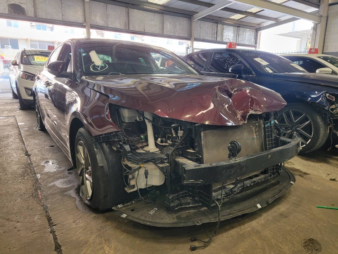 2019 KIA OPTIMA — 60350 Miles — Lot 56637384 — Main - Marhaba Auctions Used Cars - Image 3