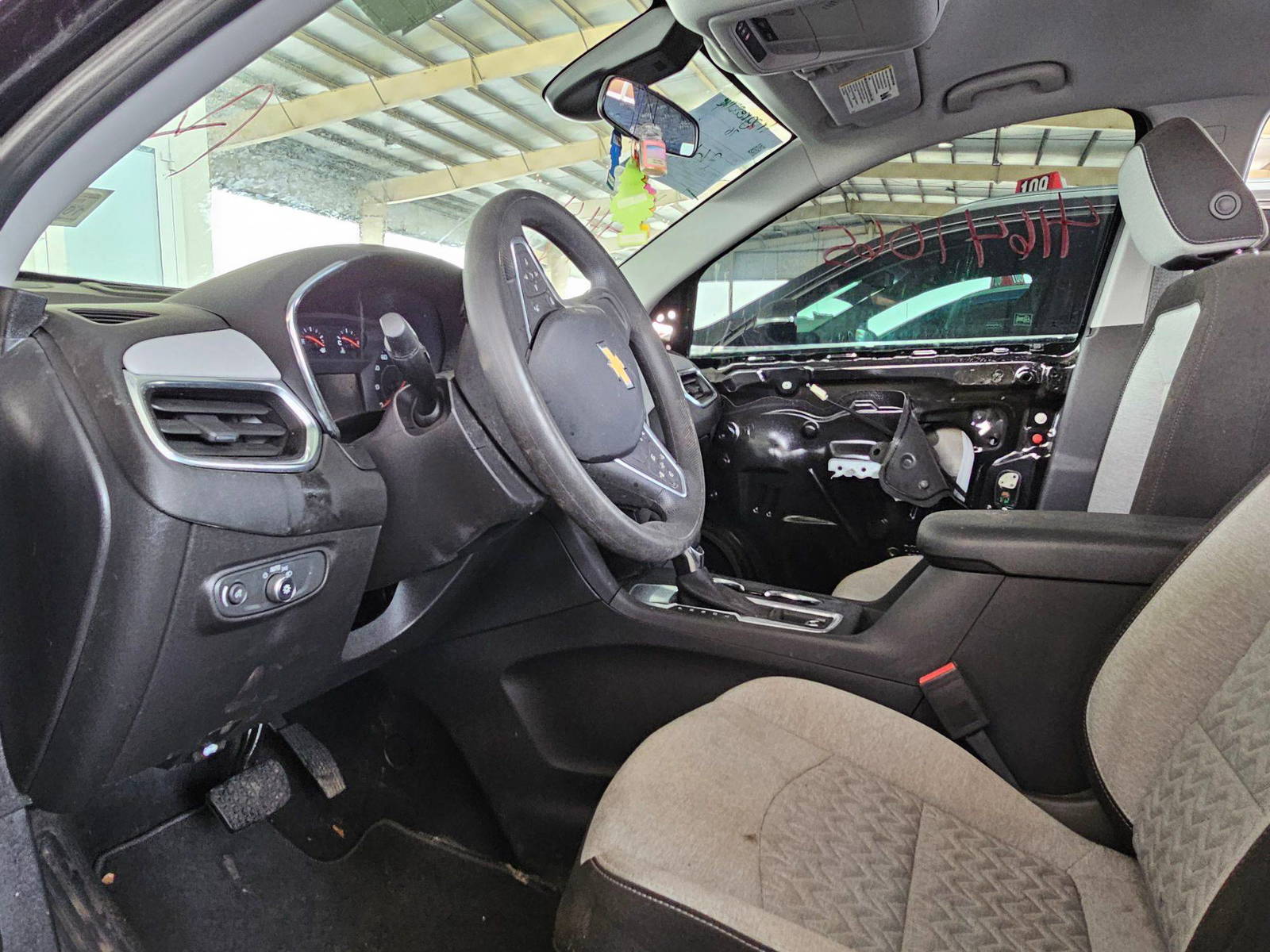 2023 CHEVROLET EQUINOX — 15967 Miles — Lot 41641065 — Al Surrah - Marhaba Auctions Used Cars - Image 7