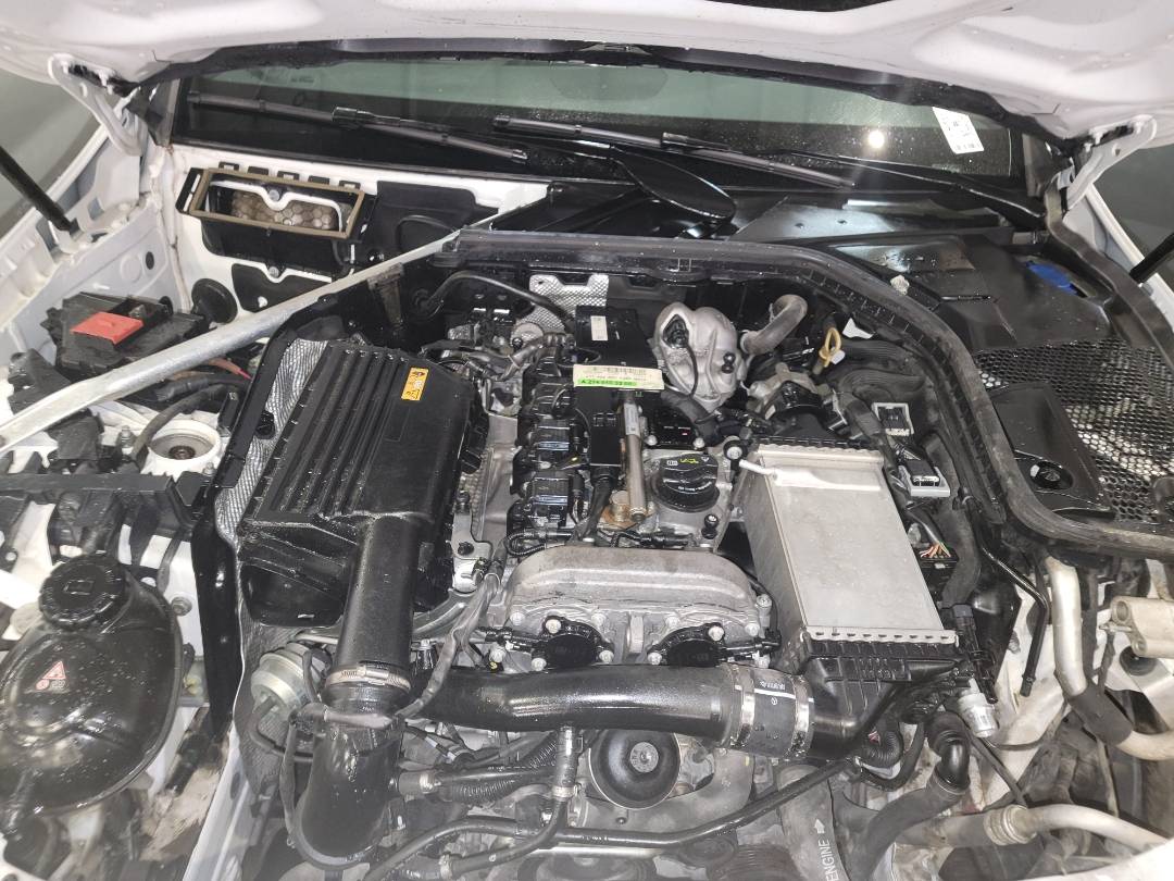 2018 MERCEDES BENZ C300 — 62022 Miles — Lot 48229883 - Marhaba Auctions Used Cars - Image 8