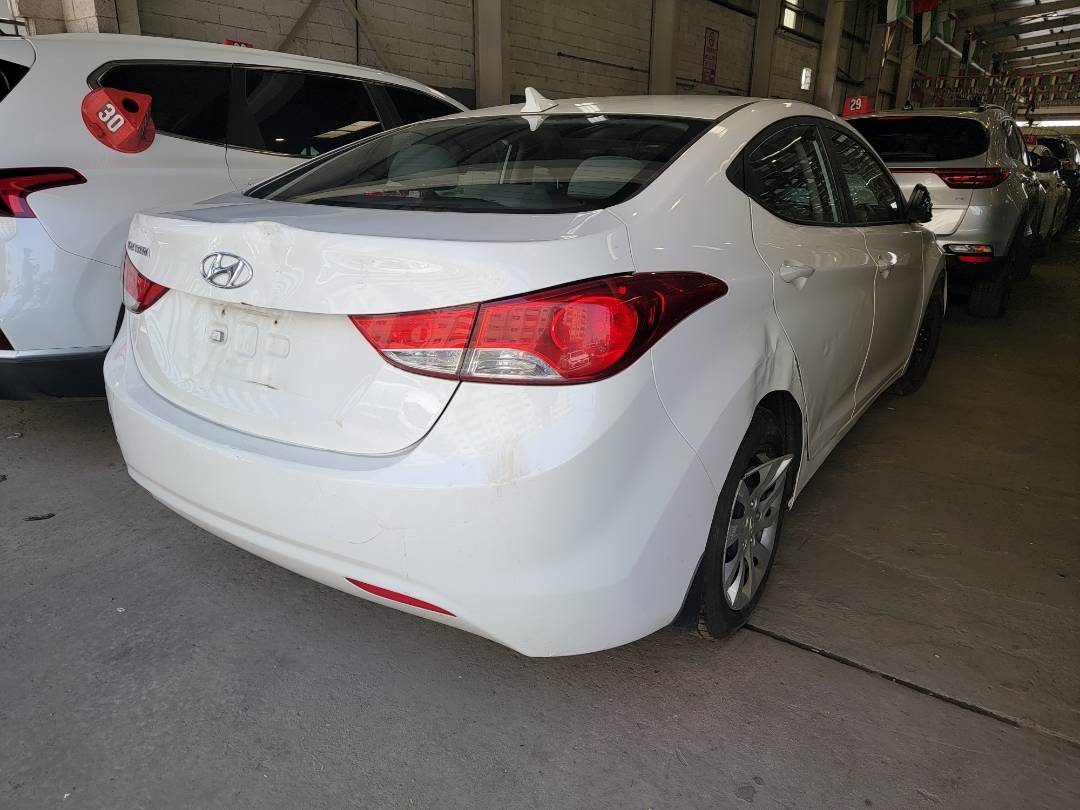 2013 HYUNDAI ELANTRA — 218755 KM — Lot 42490 — Main - Marhaba Auctions Used Cars - Image 3