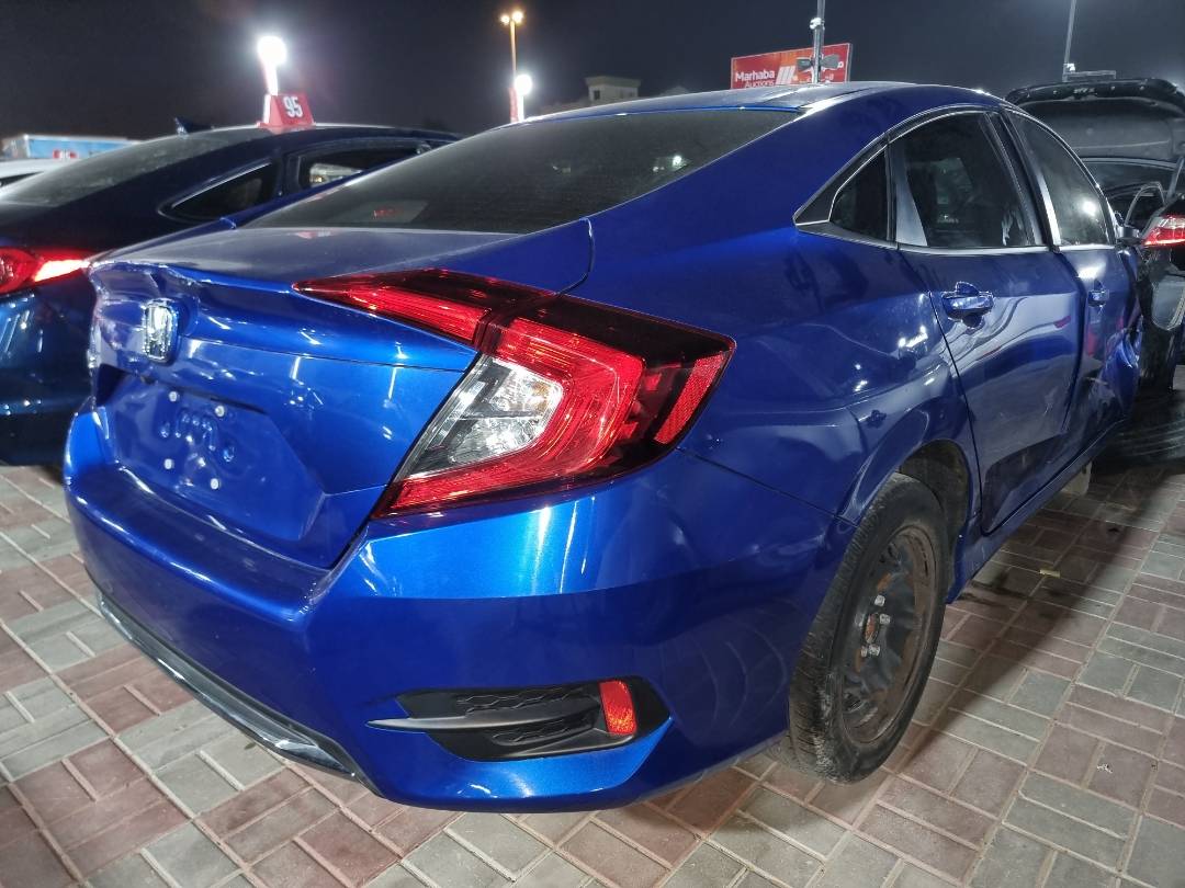 2020 HONDA CIVIC — 52043 Miles — Lot 54978956 — Ind. 12 - Marhaba Auctions Used Cars - Image 3