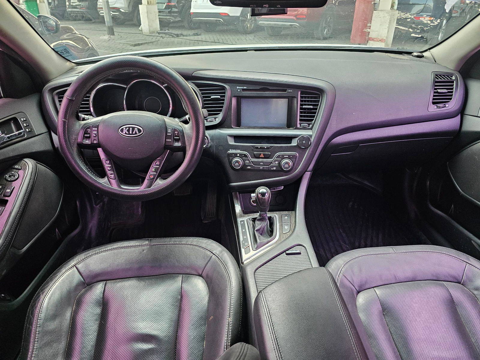 2011 KIA K5 — 178232 KM — Lot BA129907 — Souq - Marhaba Auctions Used Cars - Image 7