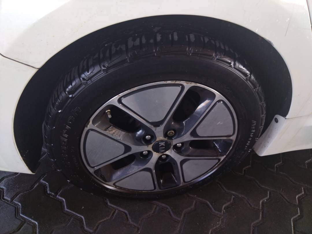 2012 KIA OPTIMA — 90764 Miles — Lot 71472793 - Marhaba Auctions Used Cars - Image 11