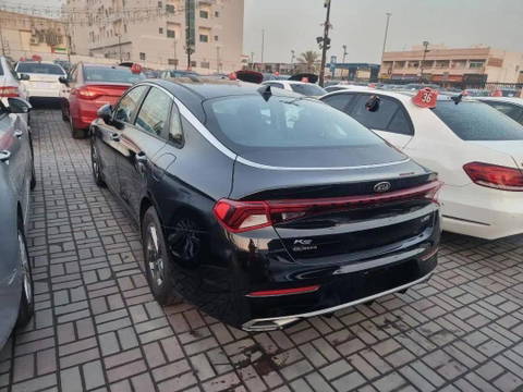 2021 KIA K5 at Marhaba Auctions