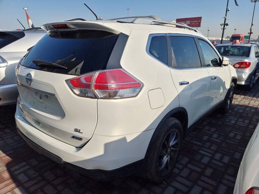 2014 NISSAN ROGUE — 136029 Miles — Lot 215487 — Ind. 12 - Marhaba Auctions Used Cars - Image 4