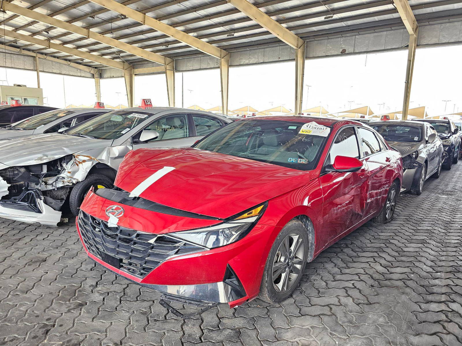 2021 HYUNDAI ELANTRA — 80718 Miles — Lot MH006936 — Souq - Marhaba Auctions Used Cars - Image 5