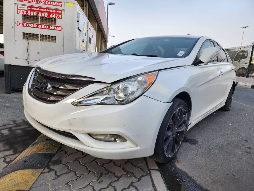 2011 HYUNDAI SONATA — 162078 Miles — Lot 80059813 — Souq - Marhaba Auctions Used Cars - Image 3
