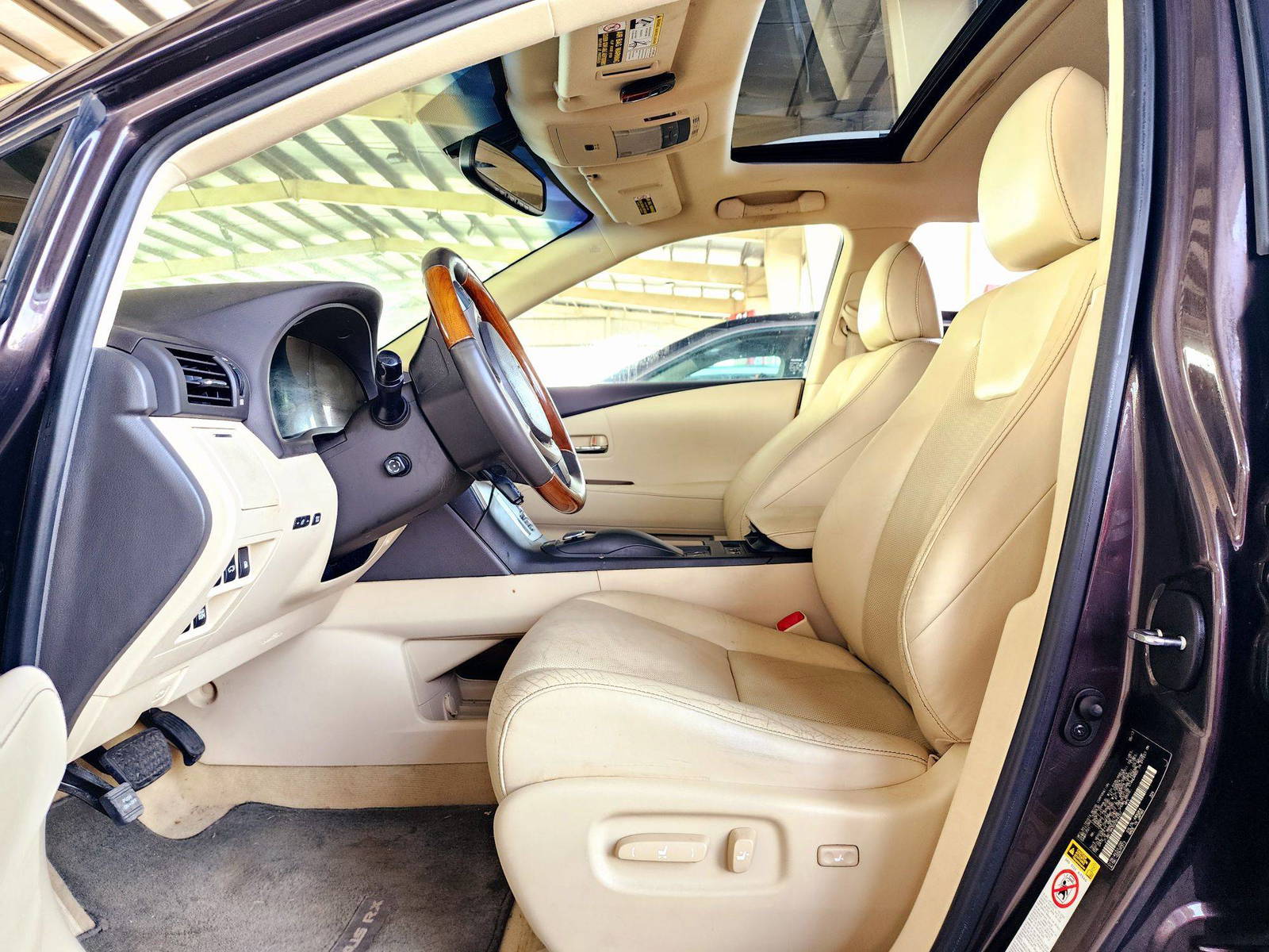 2013 LEXUS RX 450H — 258615 Miles — Lot A3D2064357 — Souq - Marhaba Auctions Used Cars - Image 9