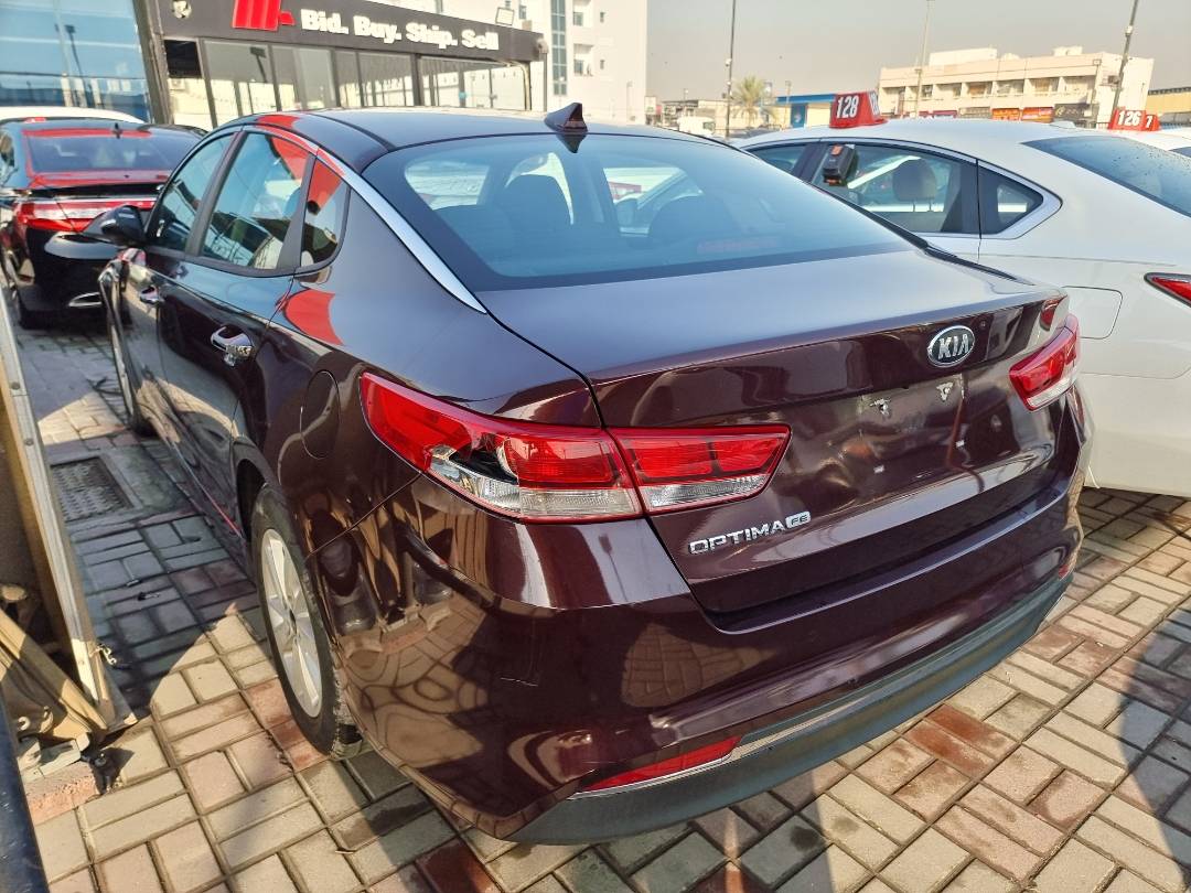 2018 KIA OPTIMA — 121686 Miles — Lot 214578 — Main - Marhaba Auctions Used Cars - Image 4