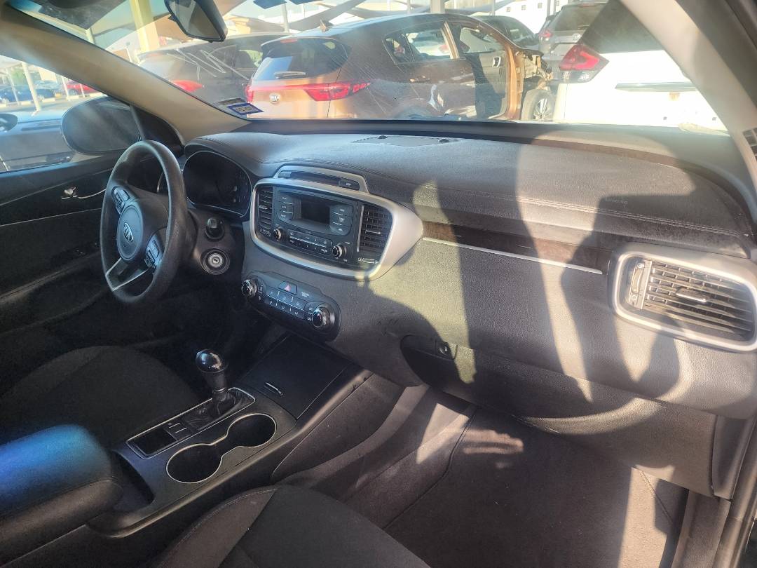 2017 KIA SORENTO — 133807 Miles — Lot 66651333 - Marhaba Auctions Used Cars - Image 6