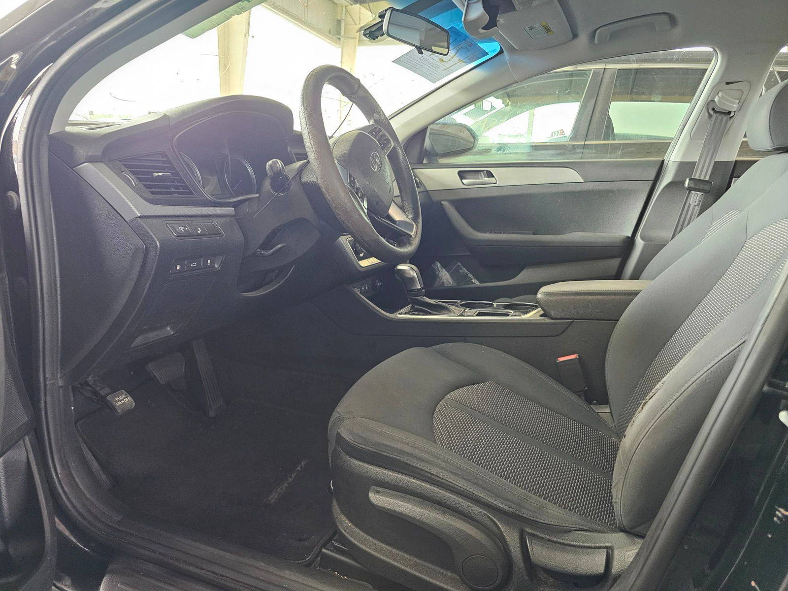 2019 HYUNDAI SONATA — 62368 Miles — Lot 42412549 — Main - Marhaba Auctions Used Cars - Image 8