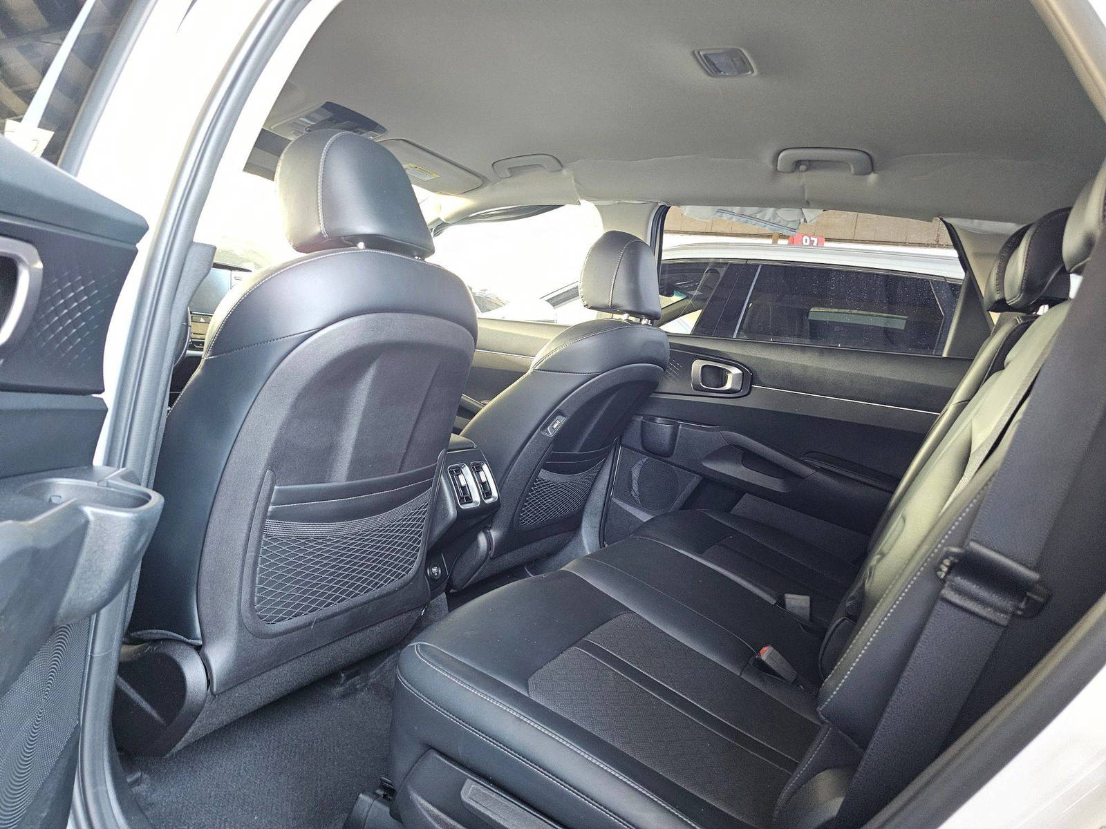 KIA SORENTO 2021 - Marhaba Auction Used Cars - Image 6