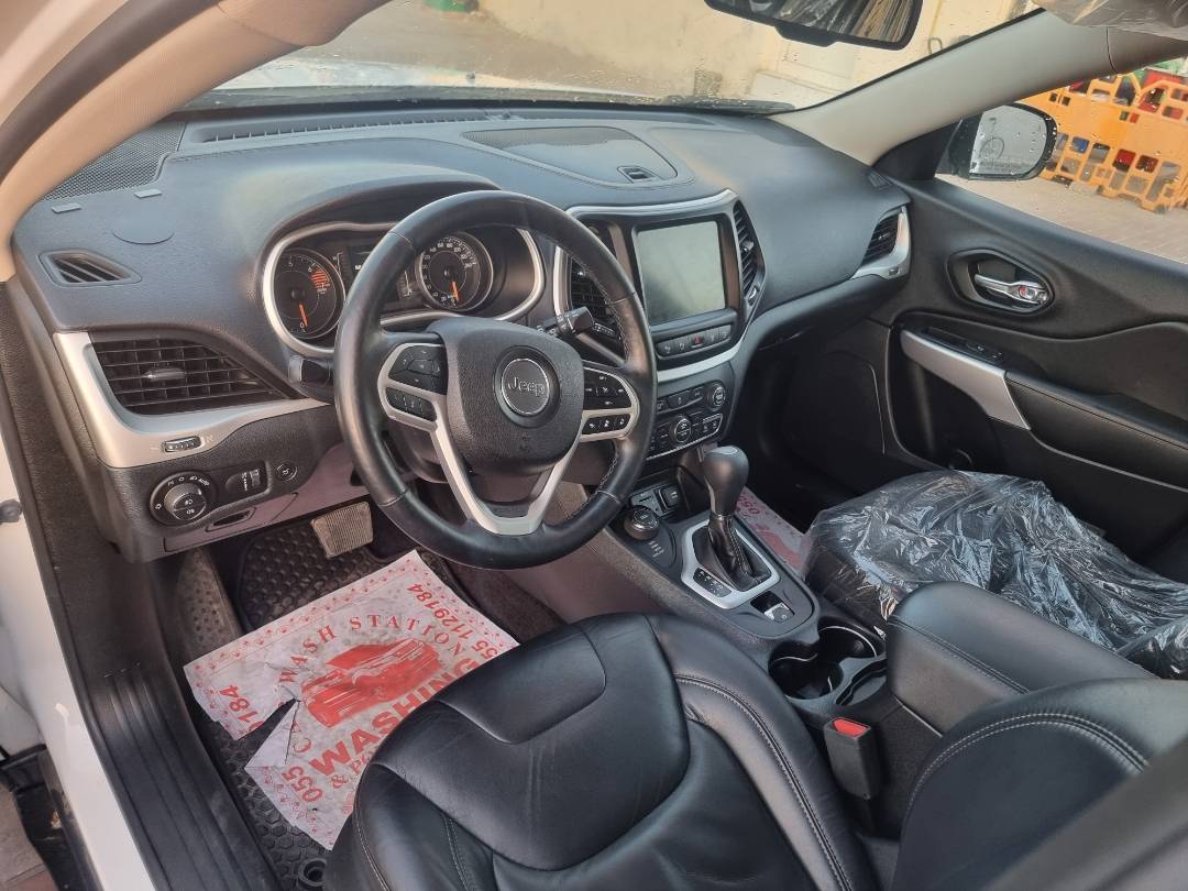 2018 JEEP CHEROKEE — 45810 KM — Lot D500117 — Ind. 12 - Marhaba Auctions Used Cars - Image 7