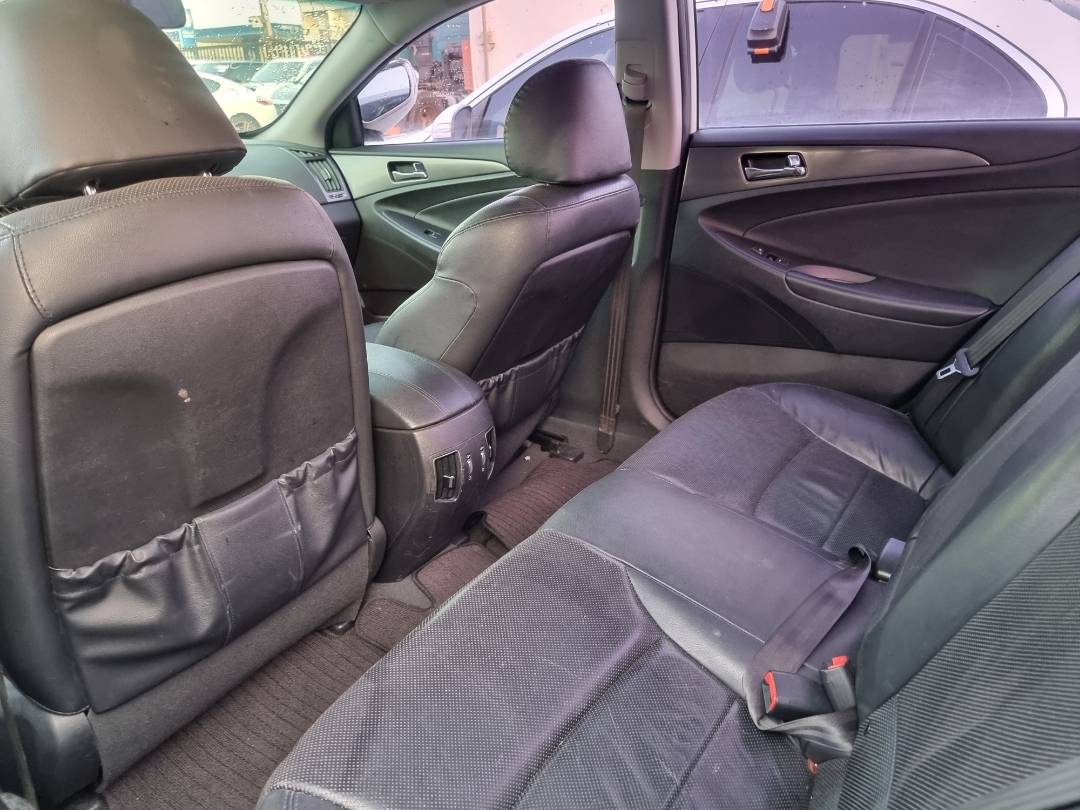 2012 HYUNDAI SONATA — 250243 KM — Lot 2104587 — Main - Marhaba Auctions Used Cars - Image 7