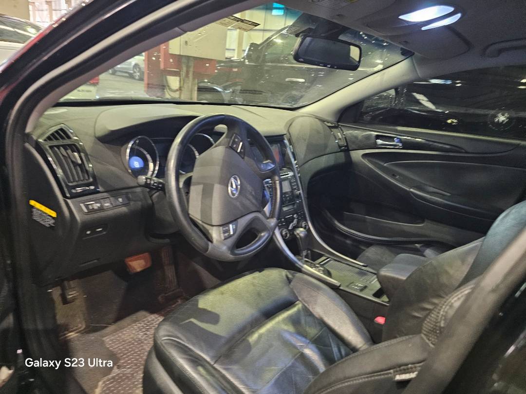 HYUNDAI SONATA 2011 - Marhaba Auction Used Cars - Image 8