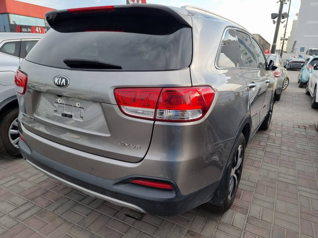 2017 KIA SORENTO — 134247 Miles — Lot 215487 — Ind. 12 - Marhaba Auctions Used Cars - Image 4