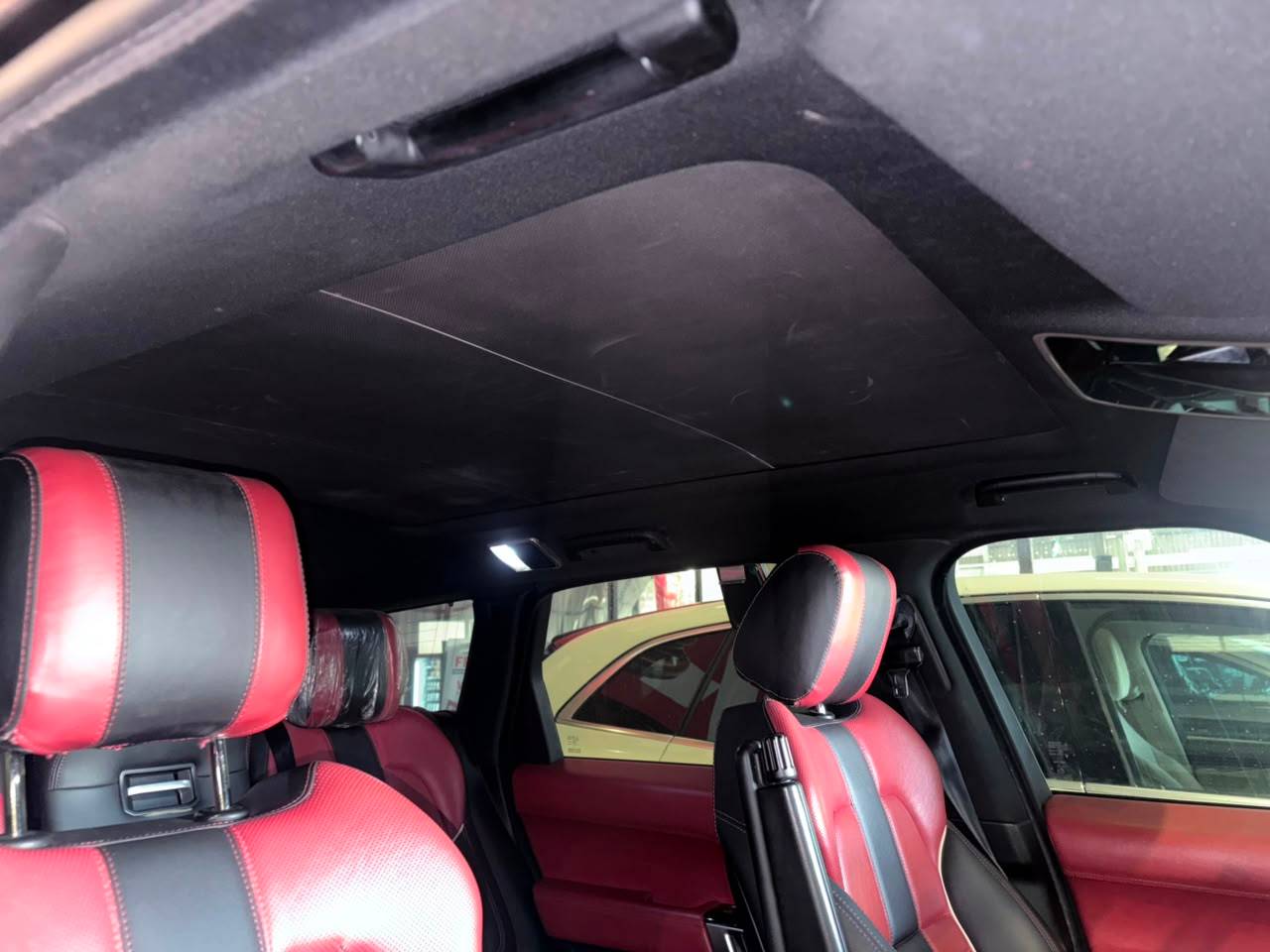 2014 LAND ROVER RANGE ROVER SPORT — 258985 KM — Lot A302543 — Main - Marhaba Auctions Used Cars - Image 3