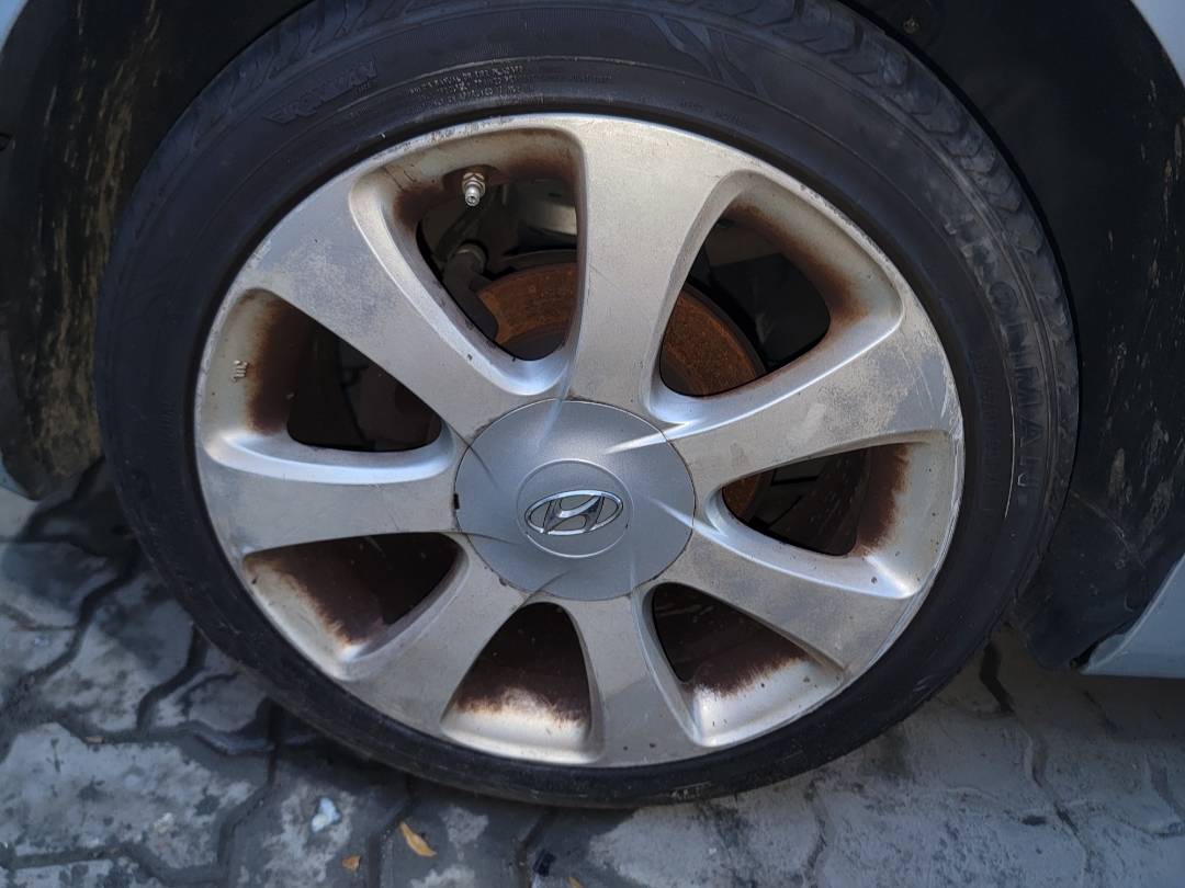2011 HYUNDAI ELANTRA — 117194 Miles — Lot 69371193 - Marhaba Auctions Used Cars - Image 4