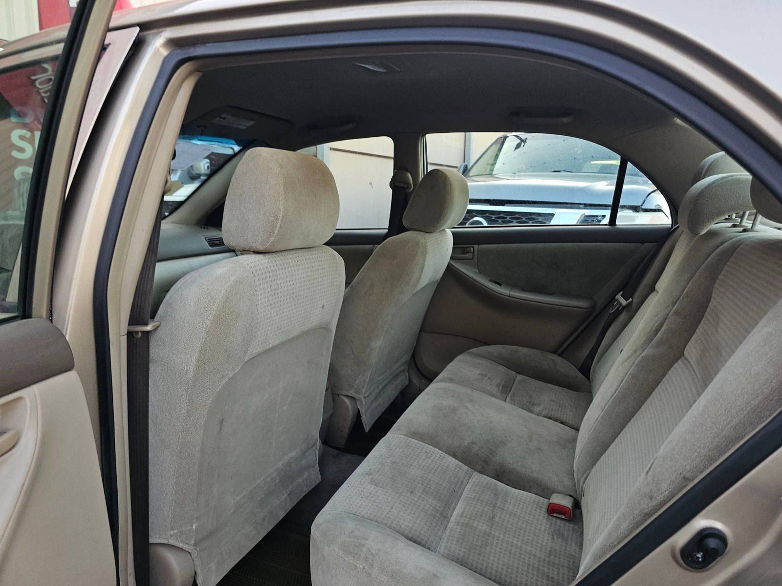 TOYOTA COROLLA 2005 - Marhaba Auction Used Cars - Image 6