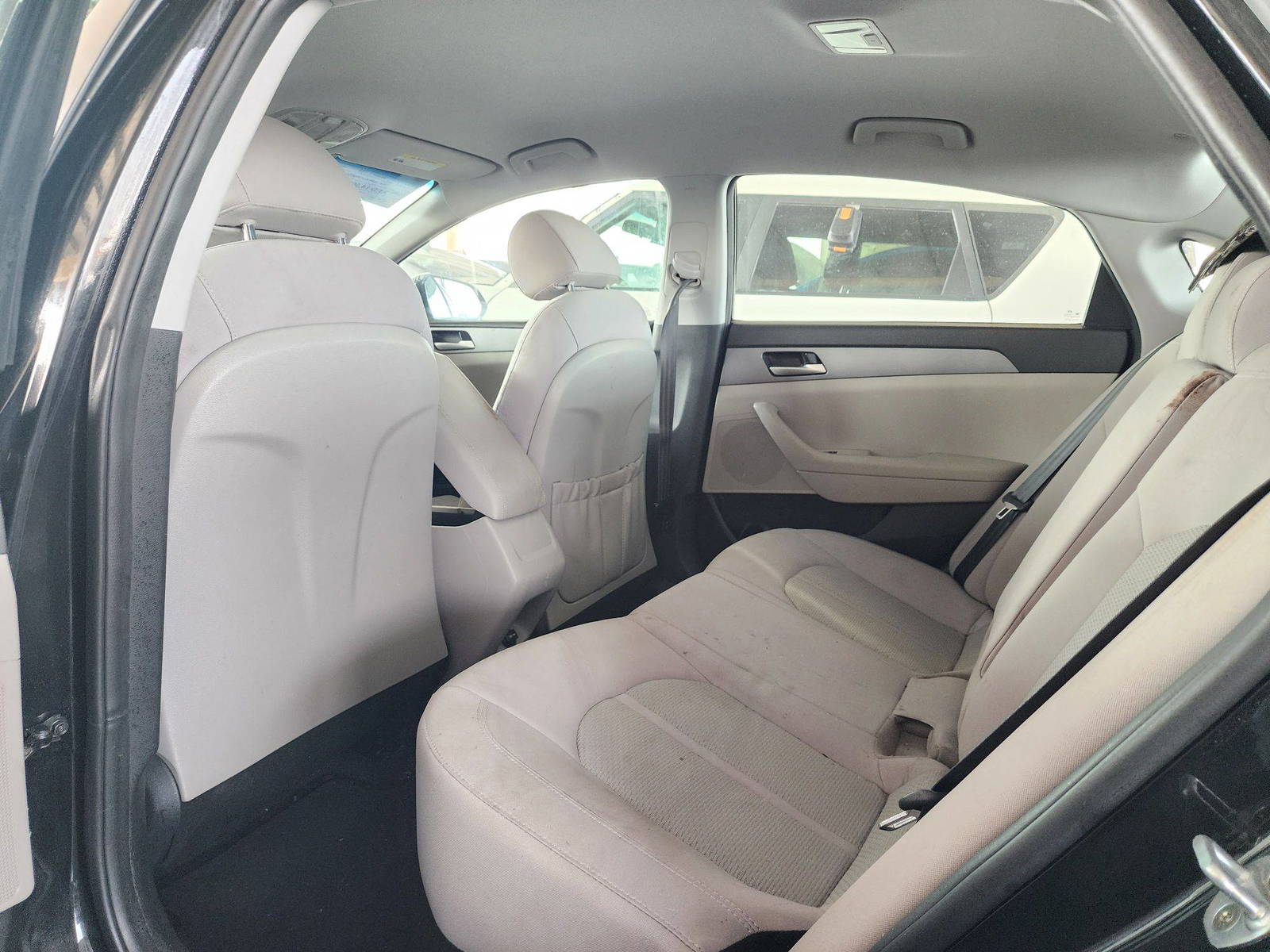 2018 HYUNDAI SONATA — 80023 Miles — Lot 84588664 — Souq - Marhaba Auctions Used Cars - Image 6