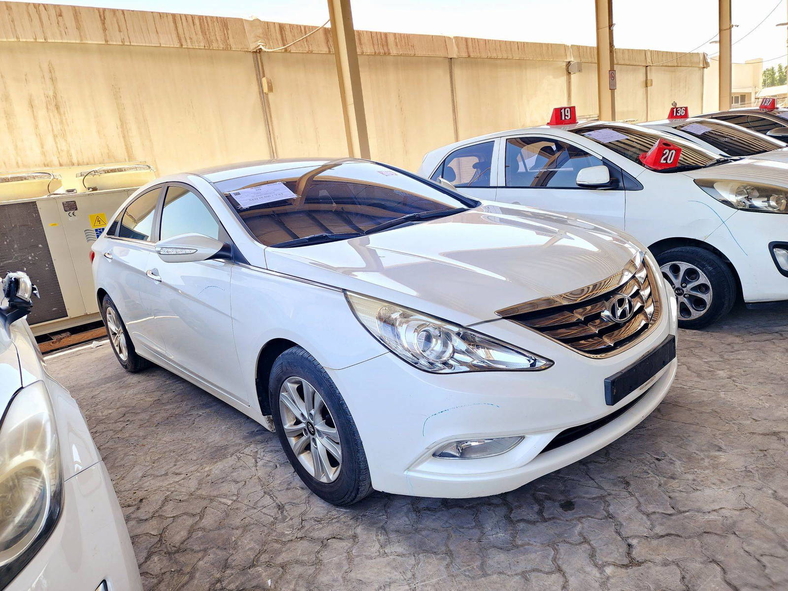 2011 HYUNDAI SONATA — 195192 KM — Lot 269158 — Souq - Marhaba Auctions Used Cars - Image 3