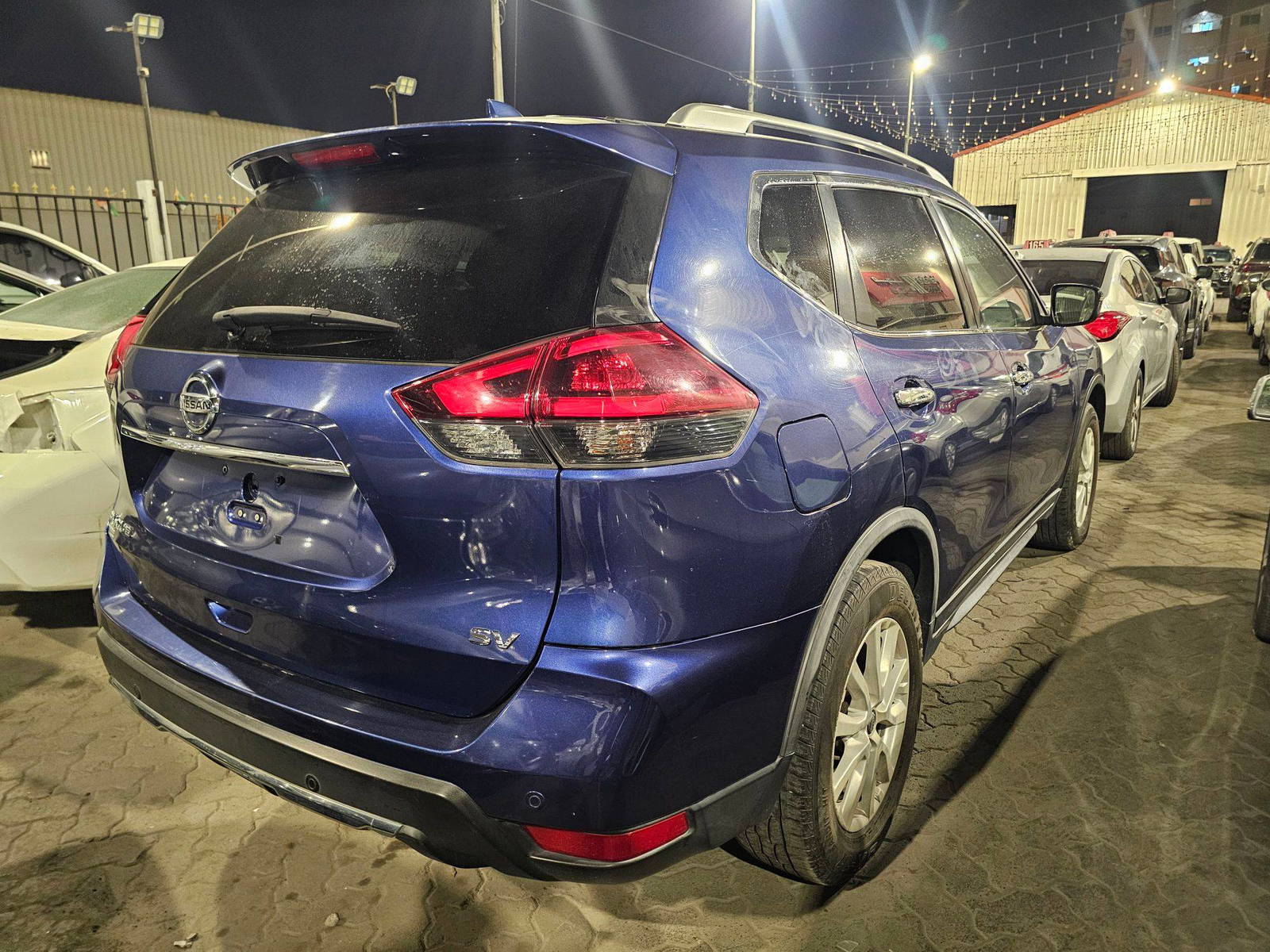 2020 NISSAN ROGUE — 192175 Miles — Lot W009440 — Souq - Marhaba Auctions Used Cars - Image 4