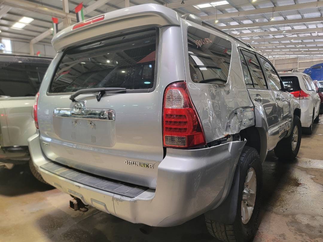 2006 TOYOTA 4RUNNER SR5 — 281162 Miles — Lot 38061806 - Marhaba Auctions Used Cars - Image 3