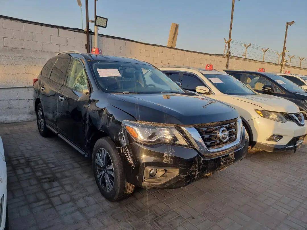2019 NISSAN PATHFINDER — 134964 Miles — Lot C630715 — Ind. 12 - Marhaba Auctions Used Cars - Image 3