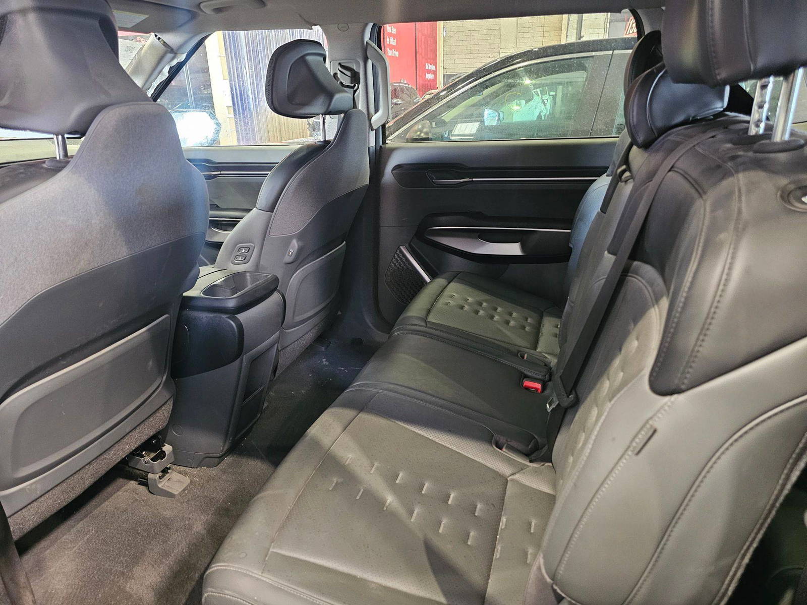 KIA EV9 2024 - Marhaba Auction Used Cars - Image 9