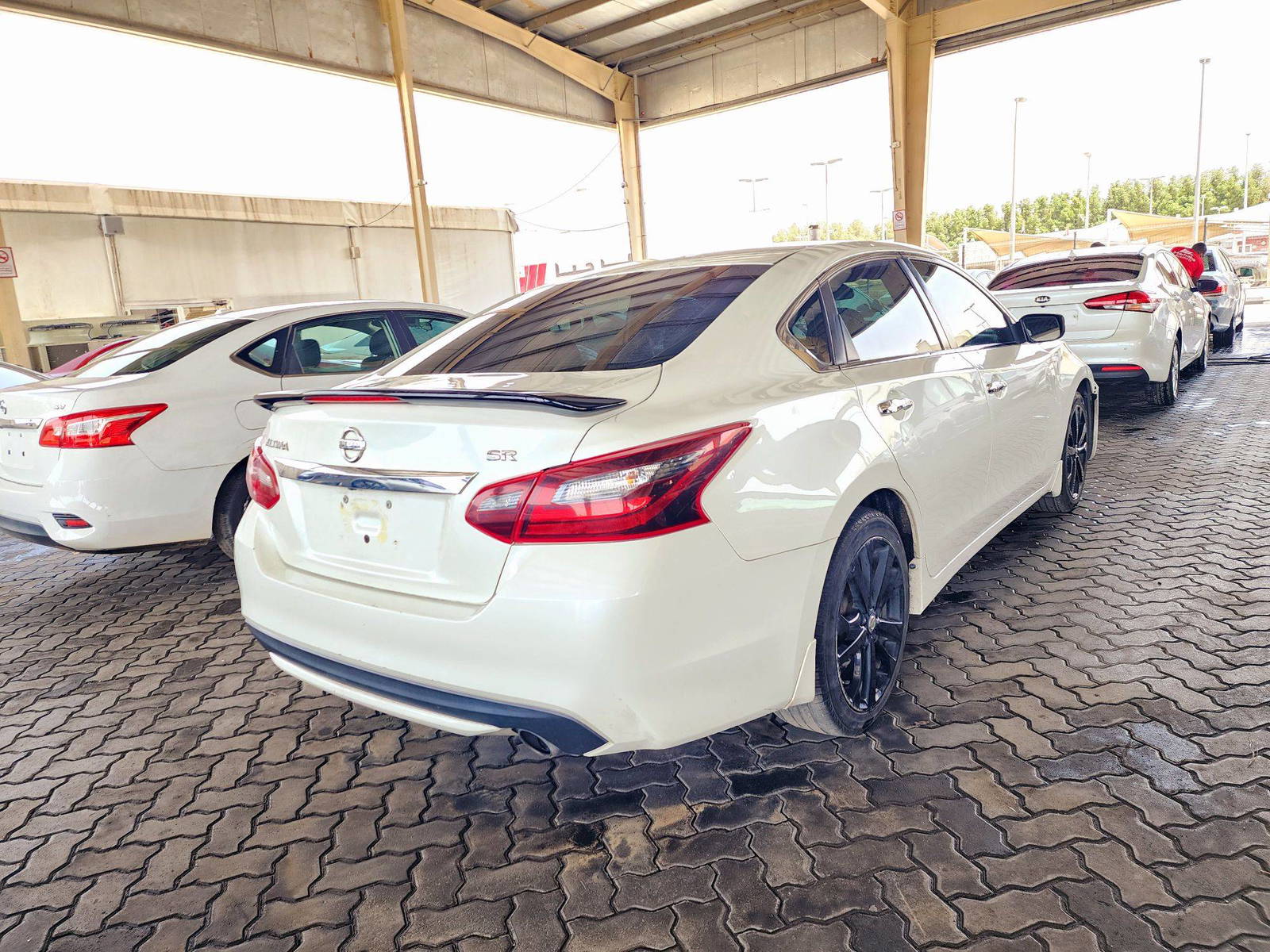 2017 NISSAN ALTIMA — 165164 Miles — Lot 910759 — Souq - Marhaba Auctions Used Cars - Image 3