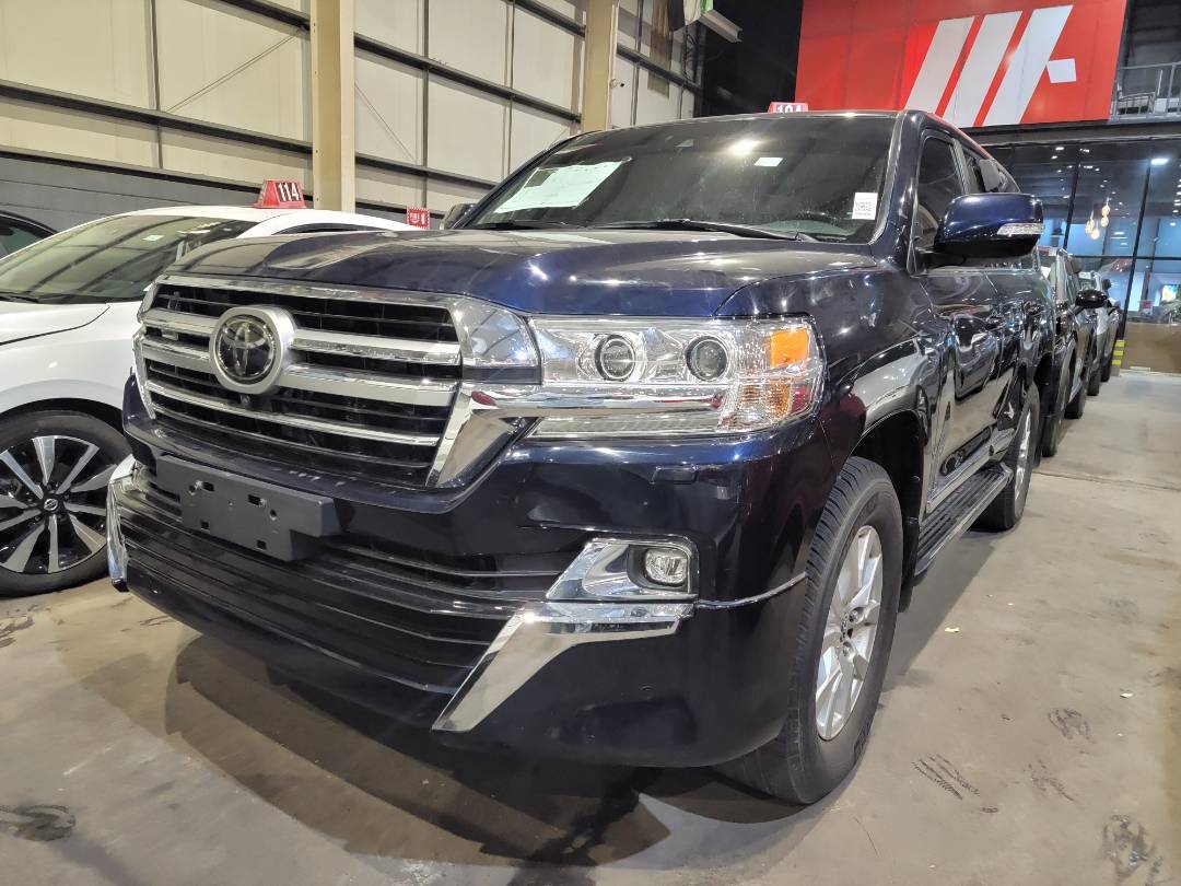 2019 TOYOTA LAND CRUISER — 91740 KM — Lot 076852 — Main - Marhaba Auctions Used Cars - Image 5