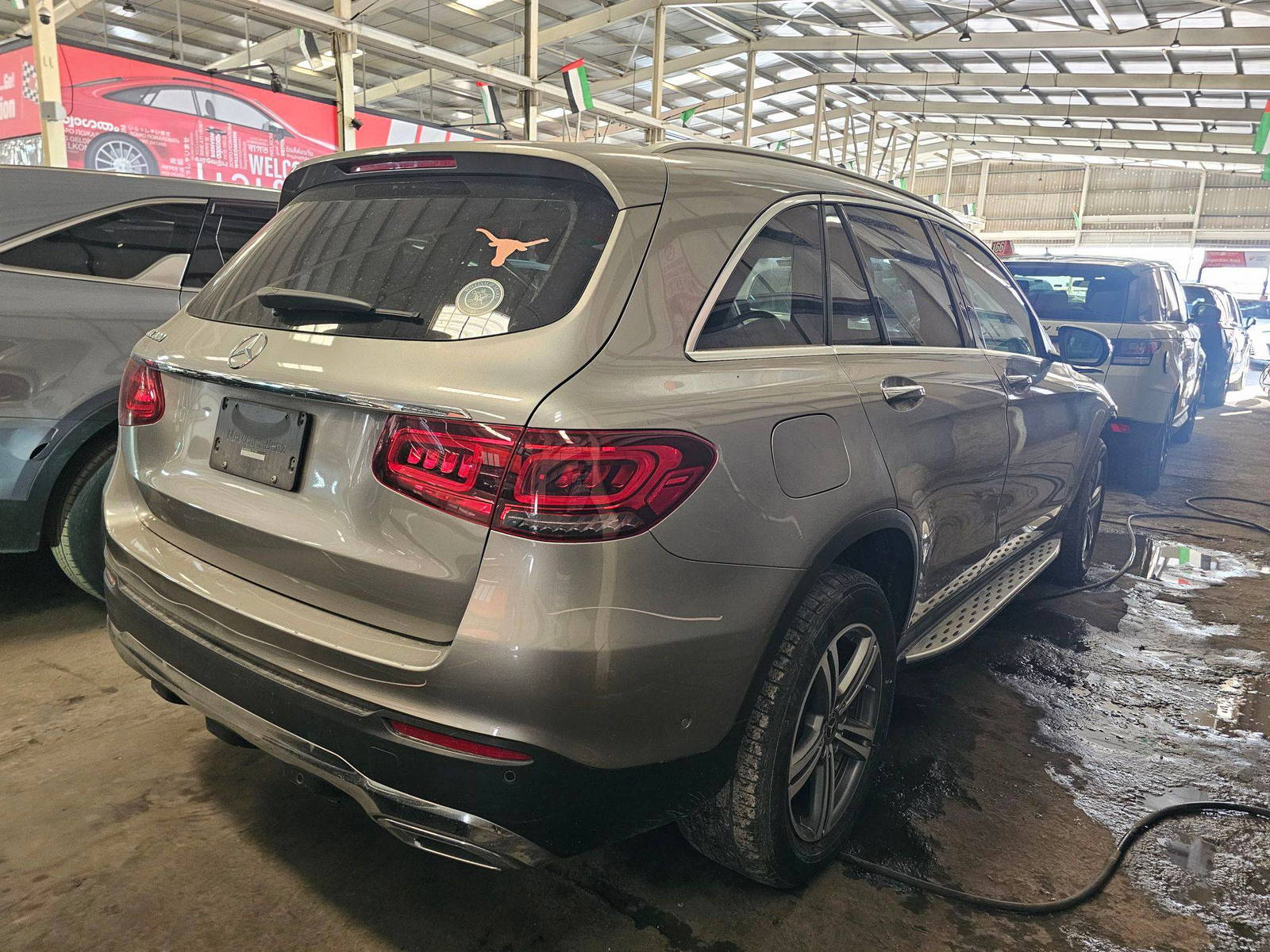 2020 MERCEDES BENZ GLC-300 — 82421 Miles — Lot 0LV257651 — Souq - Marhaba Auctions Used Cars - Image 5