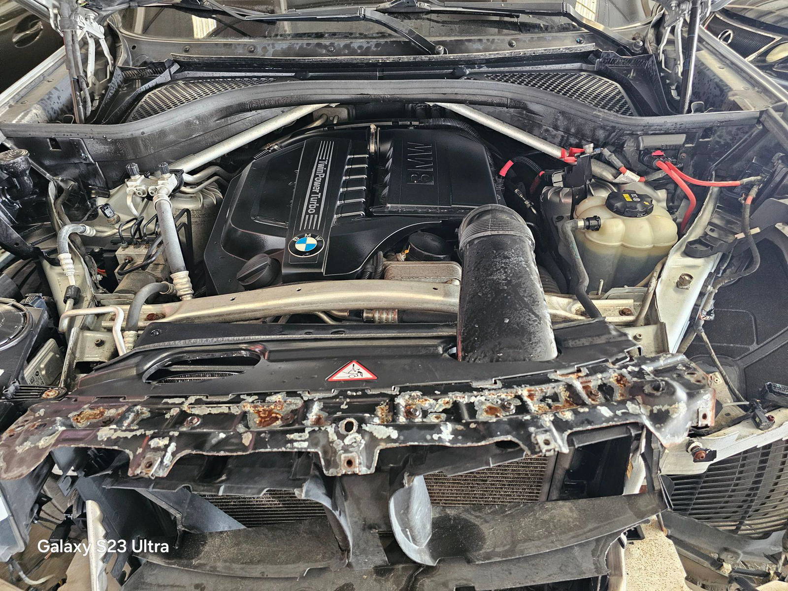 BMW X5 XDRIVE35I 2016 - Marhaba Auction Used Cars - Image 11