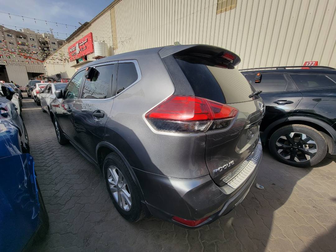 2017 NISSAN ROGUE — 176788 Miles — Lot C797254 — Main - Marhaba Auctions Used Cars - Image 5