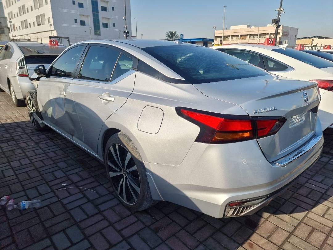 NISSAN ALTIMA 2019 - Marhaba Auction Used Cars - Image 5
