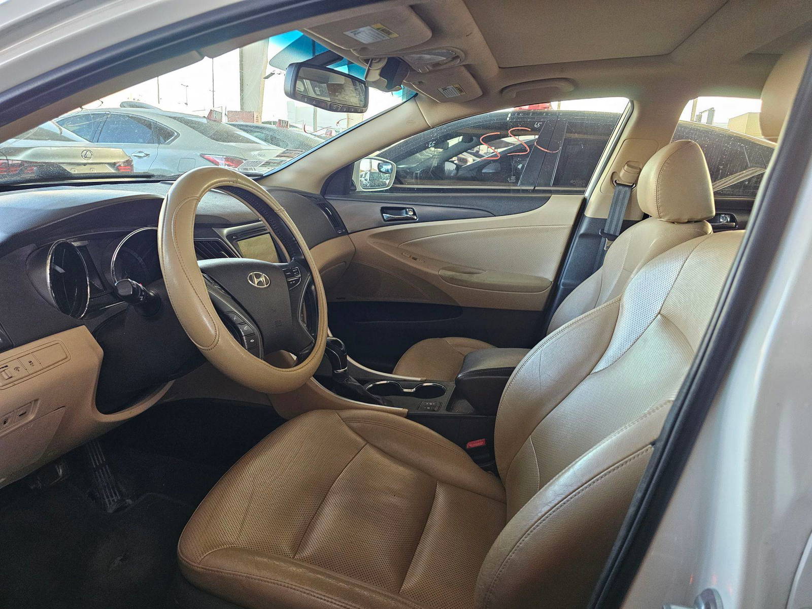 HYUNDAI SONATA 2013 - Marhaba Auction Used Cars - Image 9