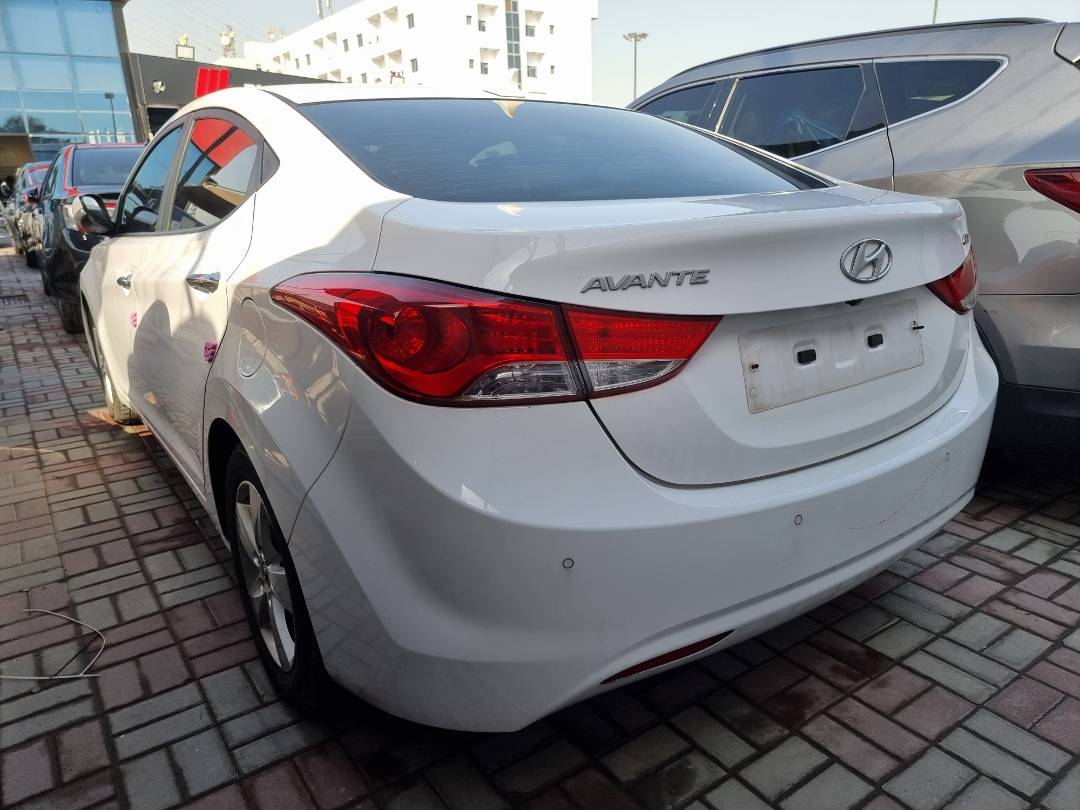 2014 HYUNDAI AVANTE — 161105 KM — Lot 1254678 — Souq - Marhaba Auctions Used Cars - Image 10