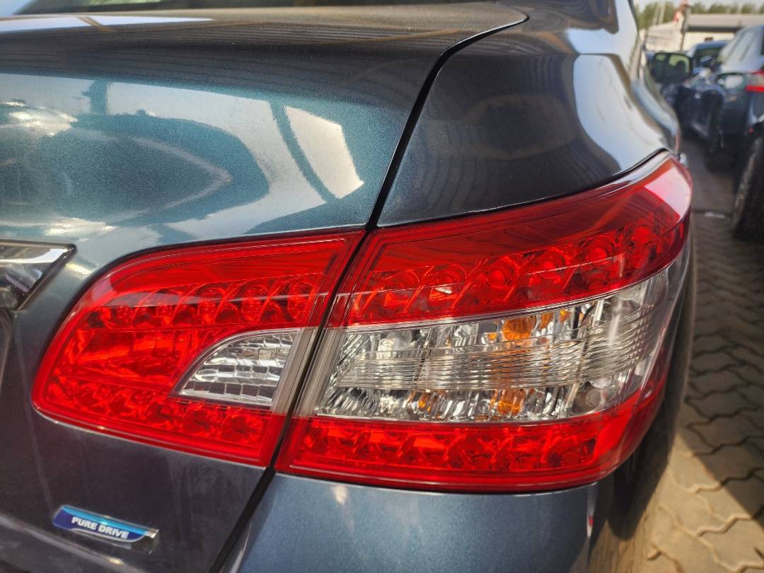 2014 NISSAN SENTRA — 121028 Miles — Lot EY340280 - Marhaba Auctions Used Cars - Image 9