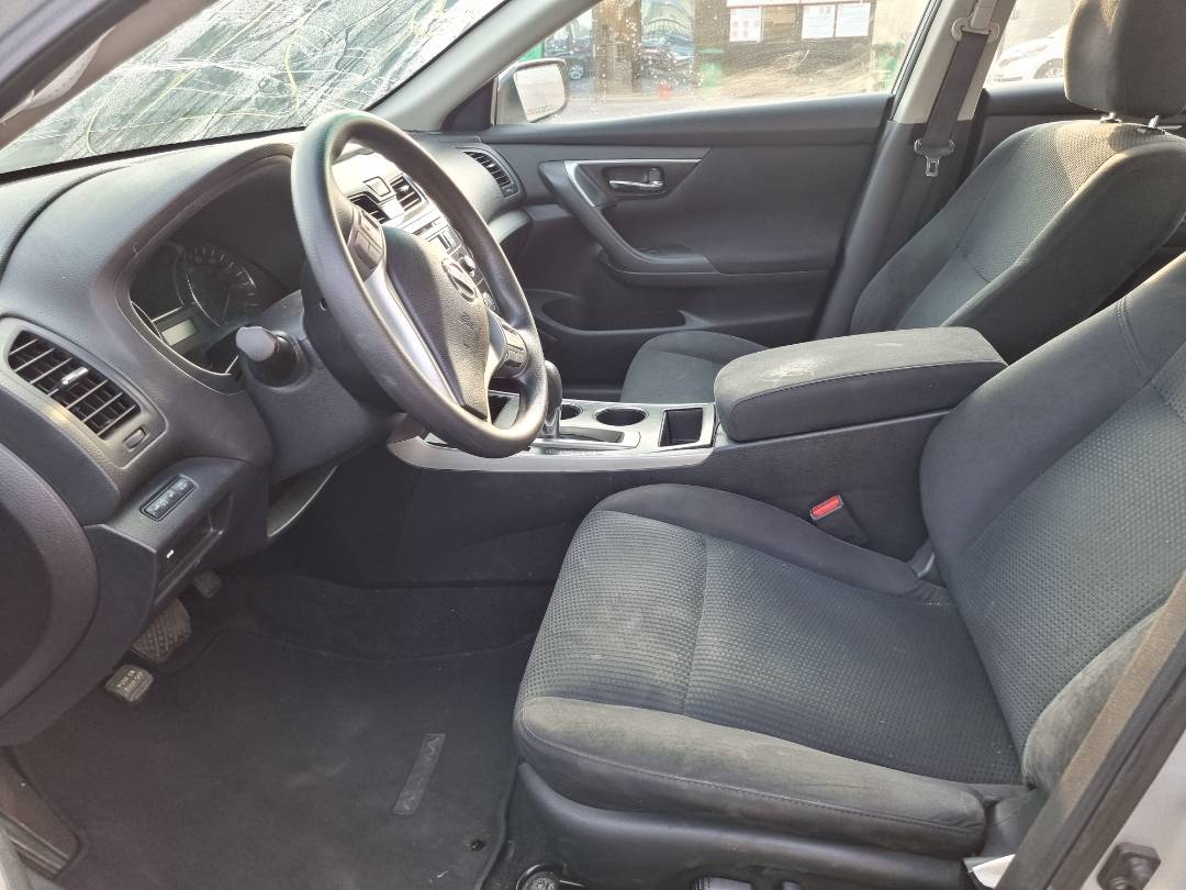 2015 NISSAN ALTIMA — 154508 Miles — Lot 215487 — Main - Marhaba Auctions Used Cars - Image 6