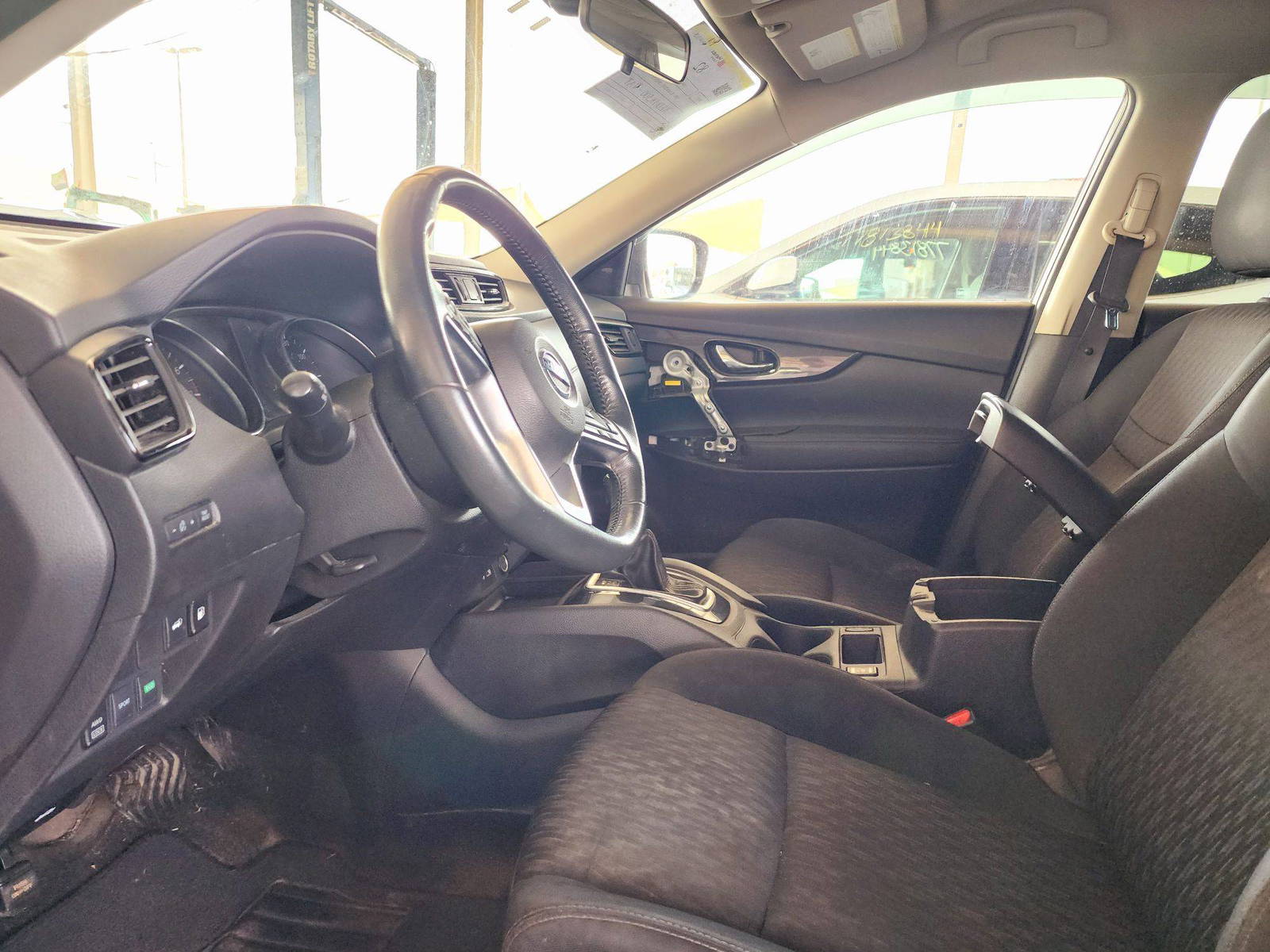 2018 NISSAN ROGUE — 123863 Miles — Lot 533111 — Souq - Marhaba Auctions Used Cars - Image 8