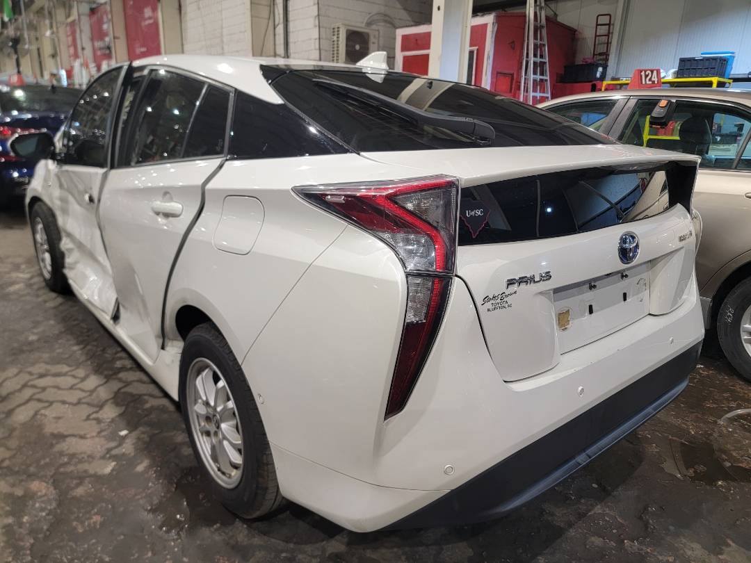 2018 TOYOTA PRIUS — 132391 Miles — Lot 3059224 - Marhaba Auctions Used Cars - Image 10
