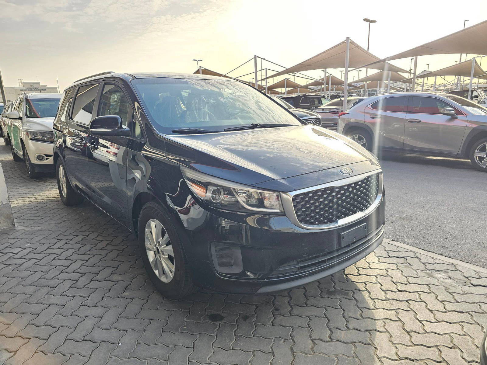 KIA SEDONA 2015 - Marhaba Auction Used Cars - Image 4