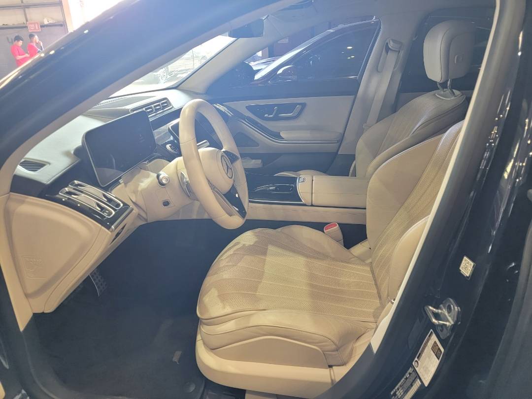 2022 MERCEDES BENZ S 500 4MATIC — 30303 KM — Lot A111472 — Main - Marhaba Auctions Used Cars - Image 8