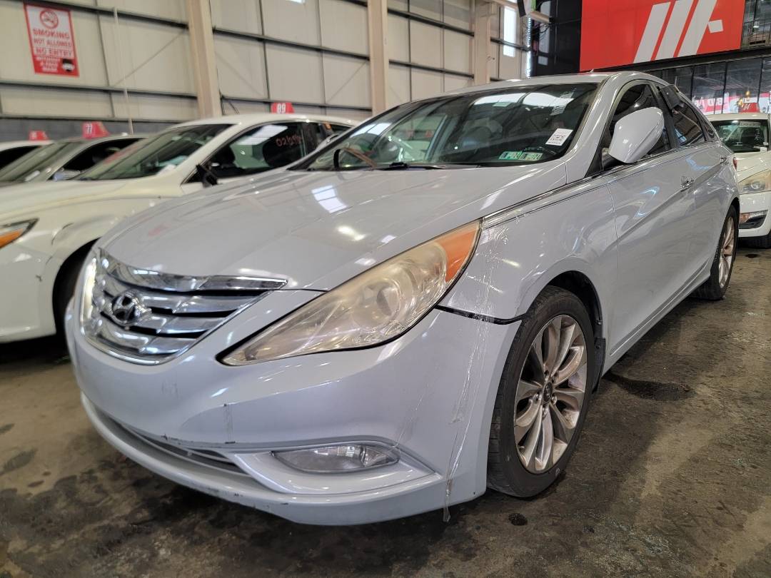 2011 HYUNDAI SONATA — 133808 Miles — Lot 36830734 — Main - Marhaba Auctions Used Cars - Image 4