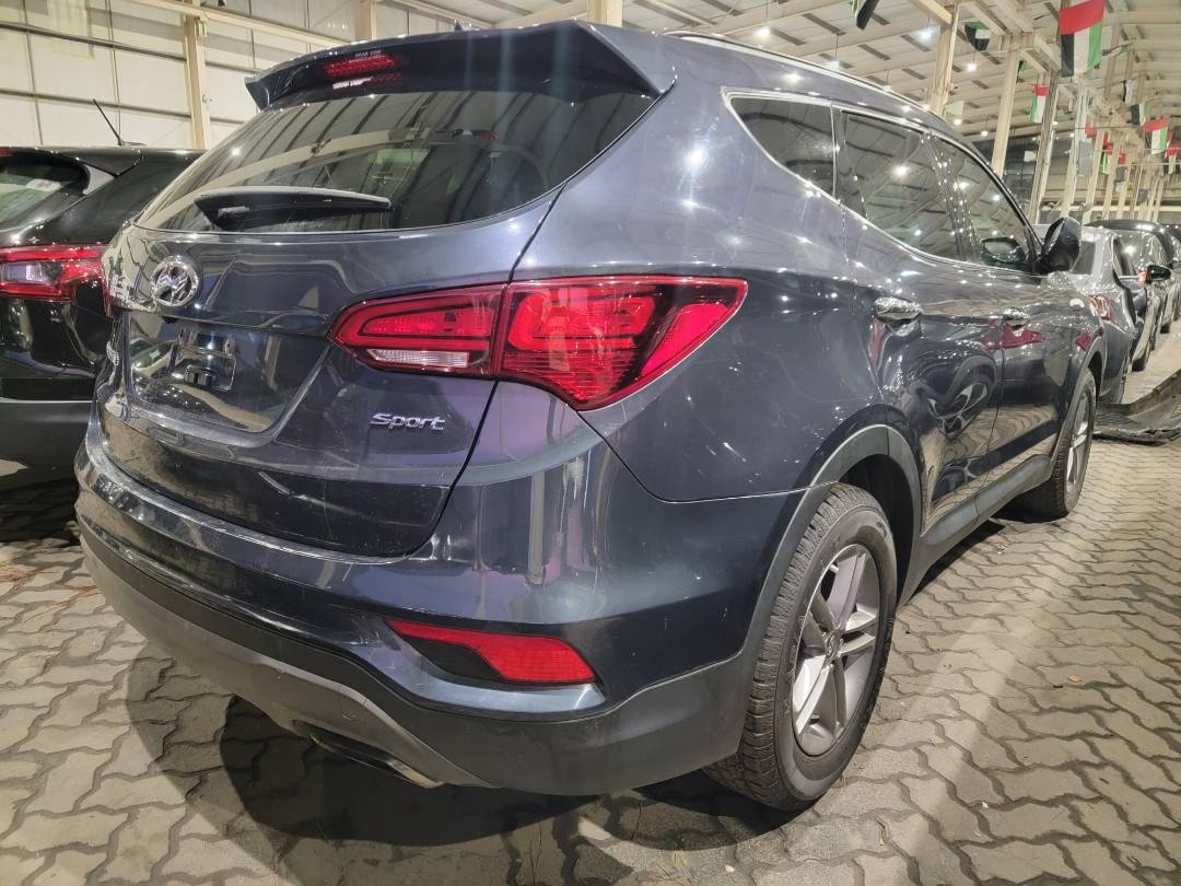 2017 HYUNDAI SANTA FE — 126856 Miles — Lot HG400117 — Main - Marhaba Auctions Used Cars - Image 3
